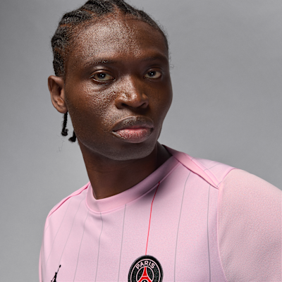 NIKE公式】パリ サンジェルマン (PSG) アカデミー プロ フォース